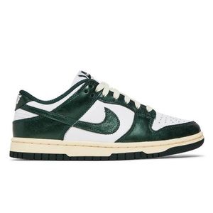 Nike Dunk Low ‘Vintage Green’ - NWT!
(W) Size 7